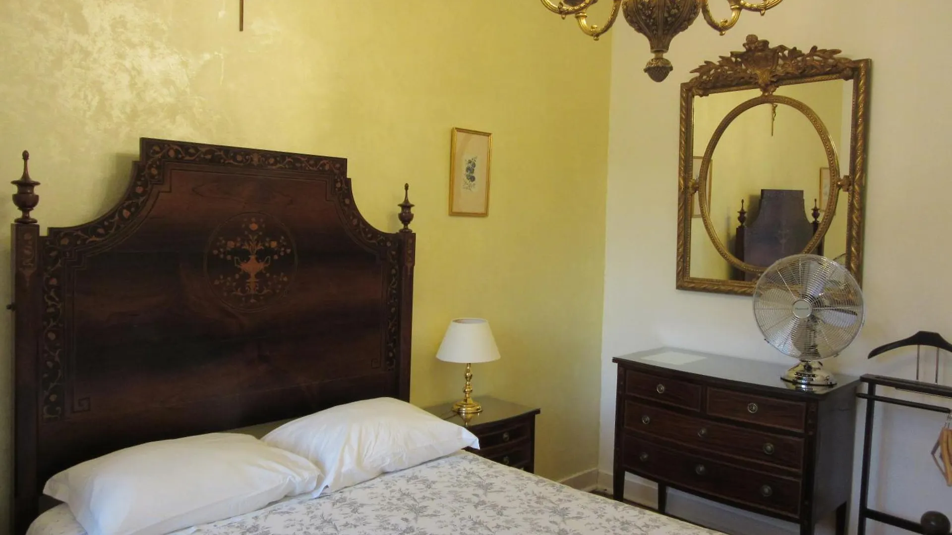 Bed and Breakfast Family Macedo Lissabon 0*,