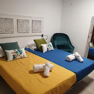 Hostel Terminal 4, Lissabon
