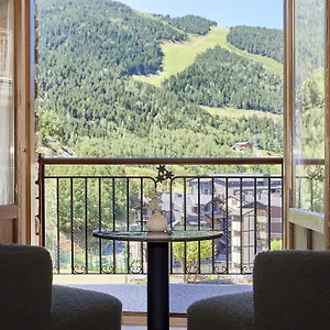 https://parador-canaro.andorra-la-vella-hotels.net